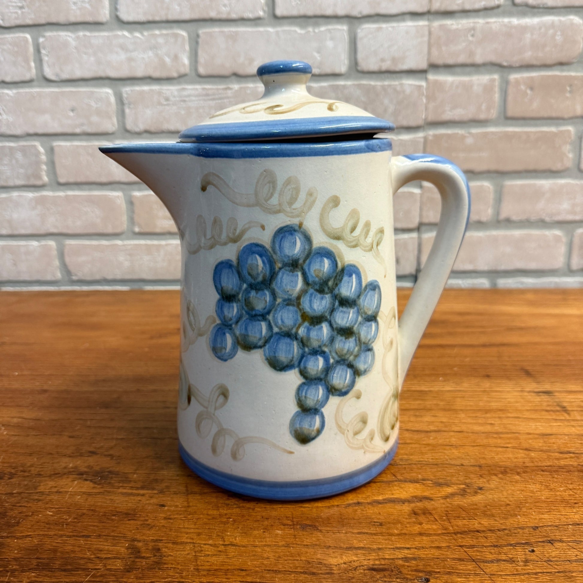 John B Taylor Louisville Grape Pitcher With Lid 64 oz Grapes Vintage