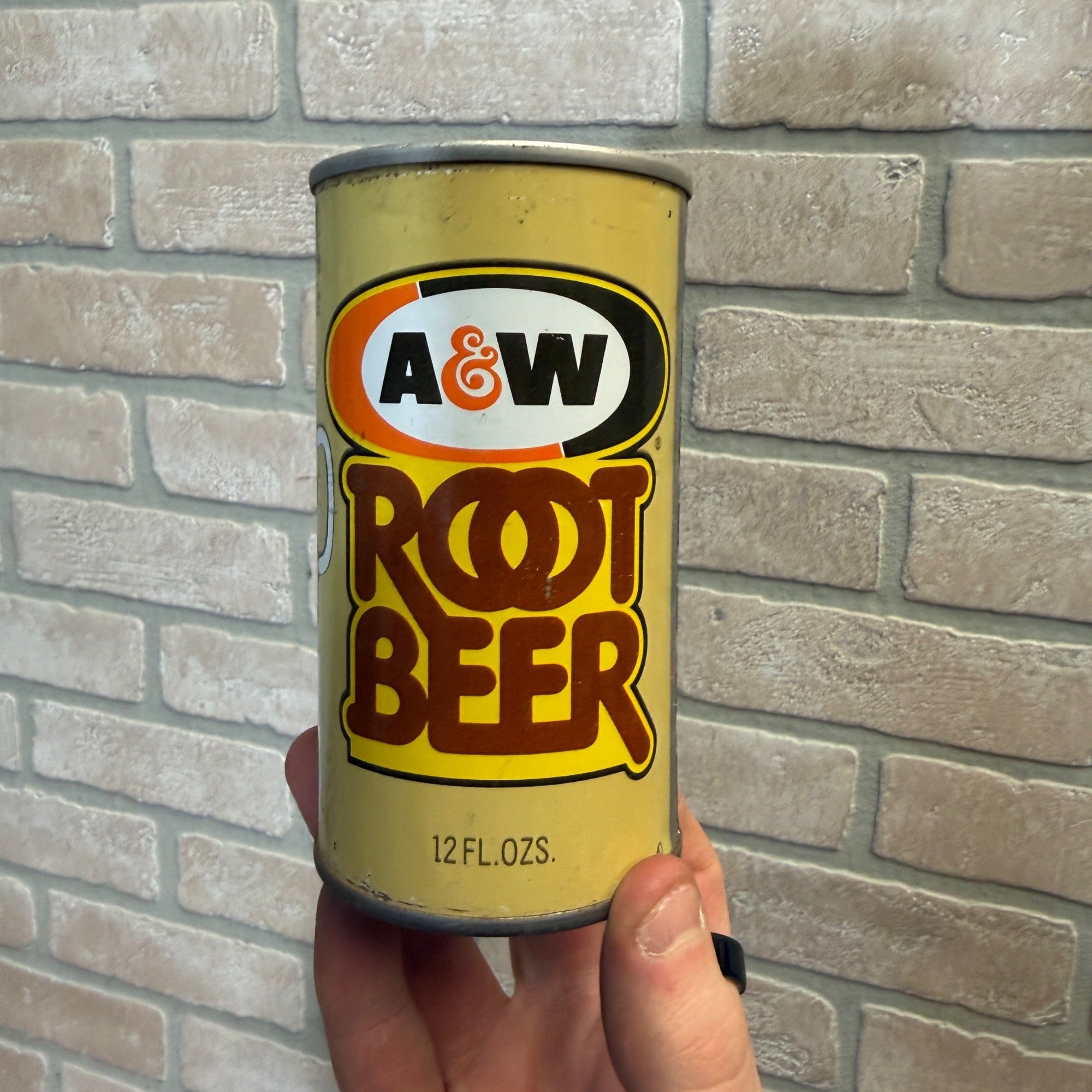 Vintage 1970s-80s A&W Root Beer Pull Tab Straight Soda Can