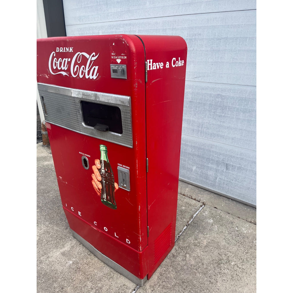 Vintage 1940s Coca Cola Vendo V-83 Vending Machine -- As-Is