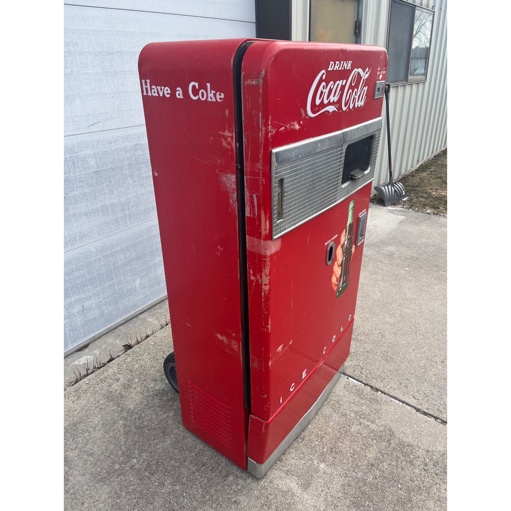 Vintage 1940s Coca Cola Vendo V-83 Vending Machine -- As-Is