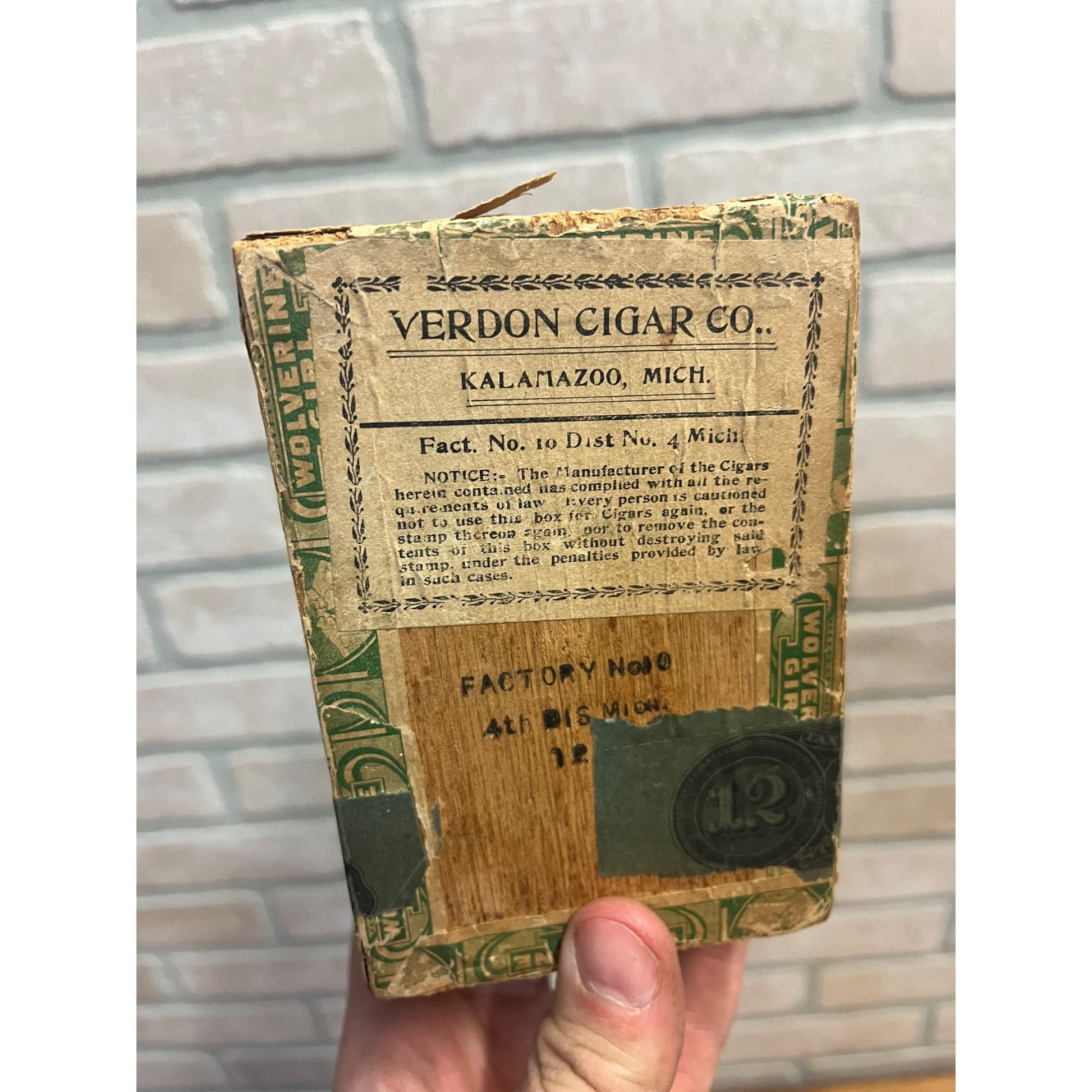 Vintage Wolverine Girl Cigar Wooden Box Advertising Kalamazoo Michigan Verdon