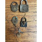 Vintage Lot Padlocks Masterlock Lion, Brass Victorian VR Crown ++