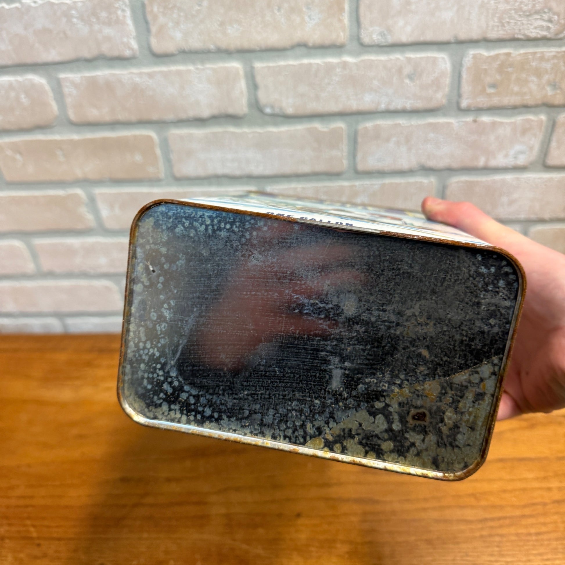 Vintage State of Vermont County Maple Syrup Tin Advertising Can