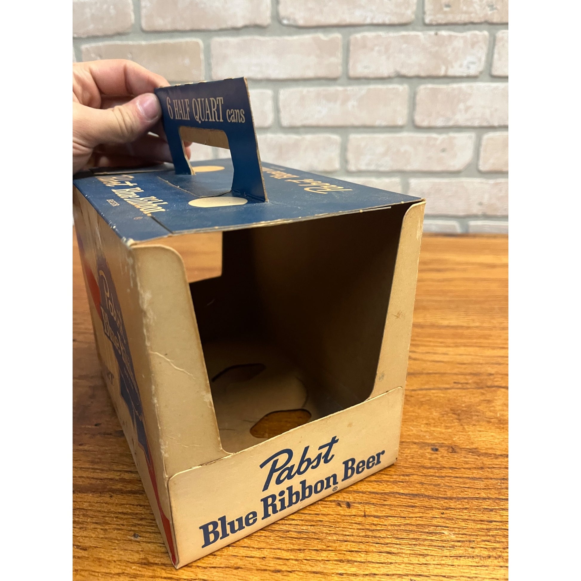 Vintage 1950s Pabst Blue Ribbon Beer Half Quart Flat Cans 6-Pack Cardboard Case