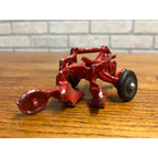Vintage Arcade Cast Aluminum Oliver #423 Red Plow Farm Toy 1:16