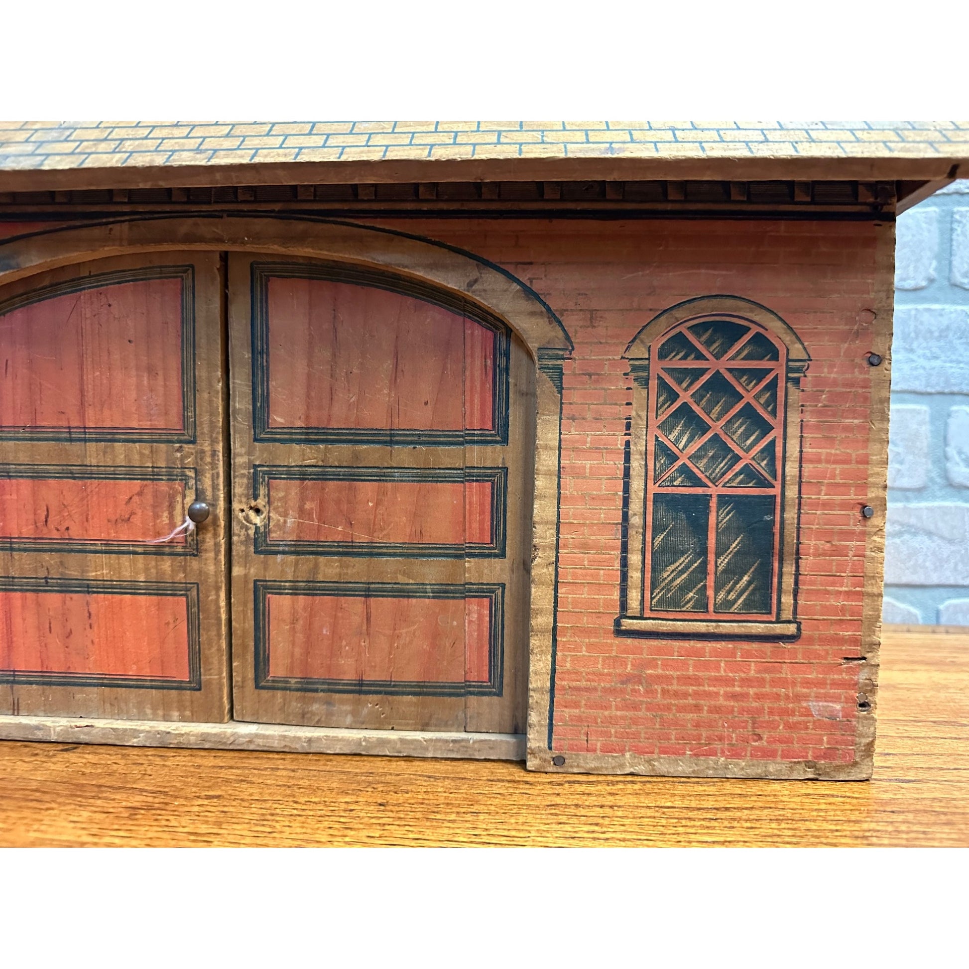 Antique 1880s Converse Litho Wood Barn & Farm Animals Child's Toy Playset