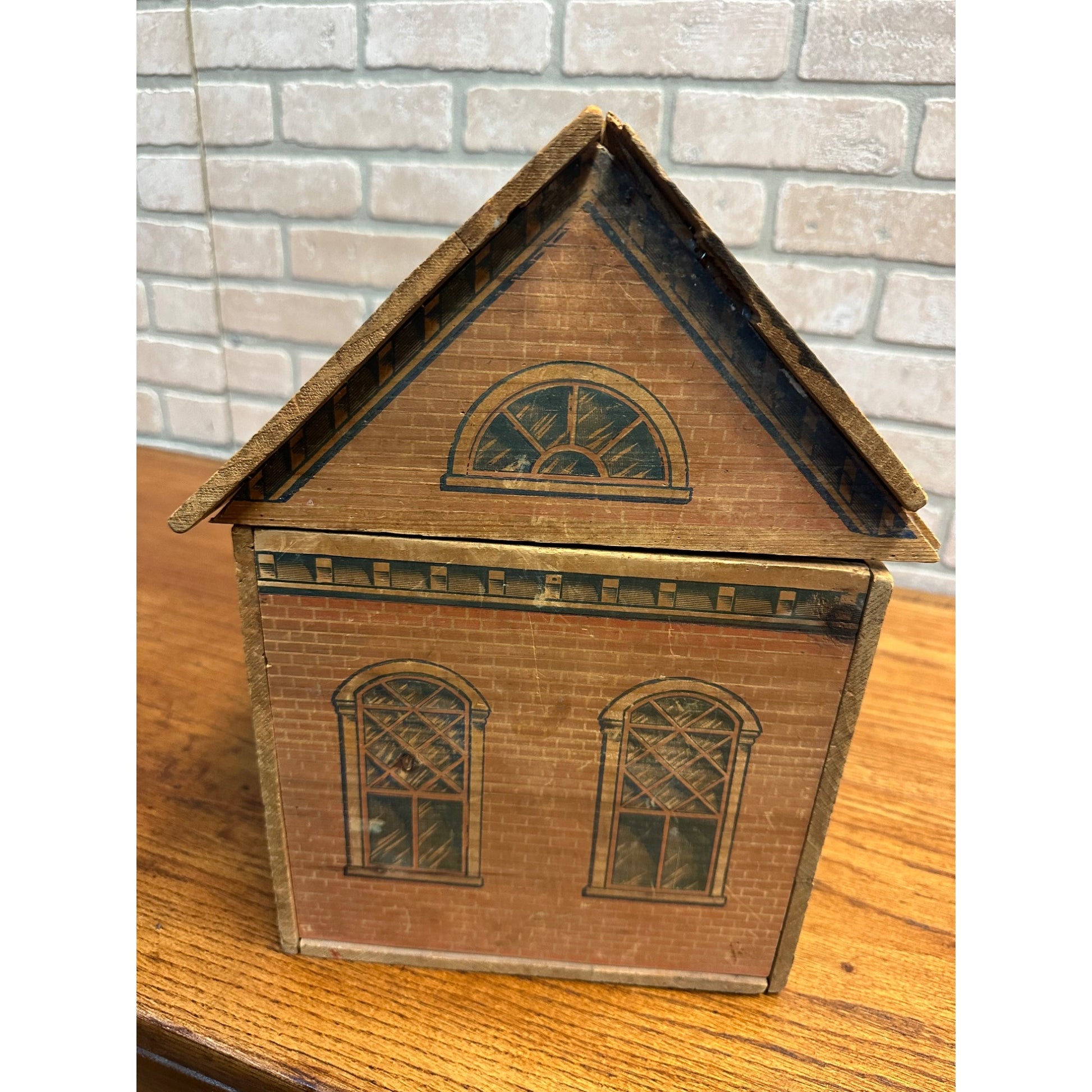 Antique 1880s Converse Litho Wood Barn & Farm Animals Child's Toy Playset