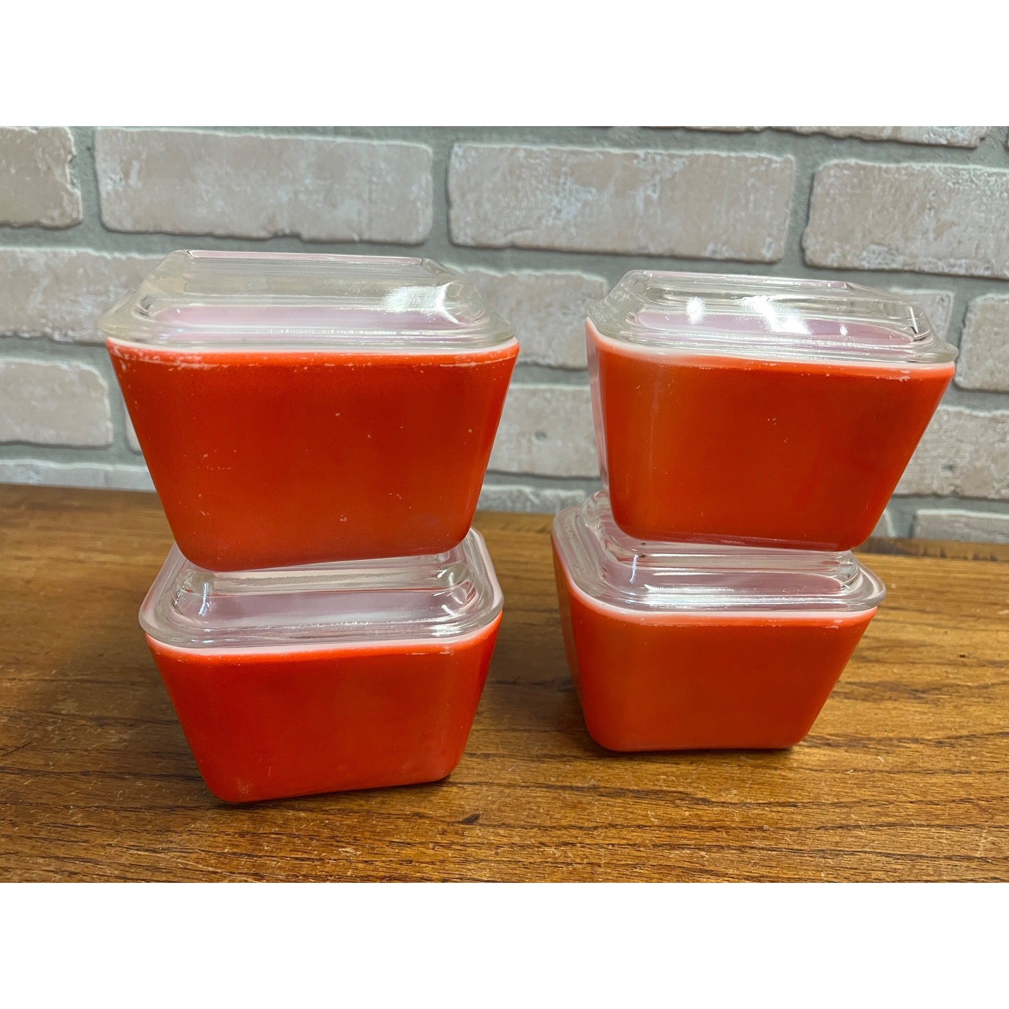 Red Pyrex Refrigerator Dishes W/Lids 501 Set of 4 Vtg Kitchen Storage Container