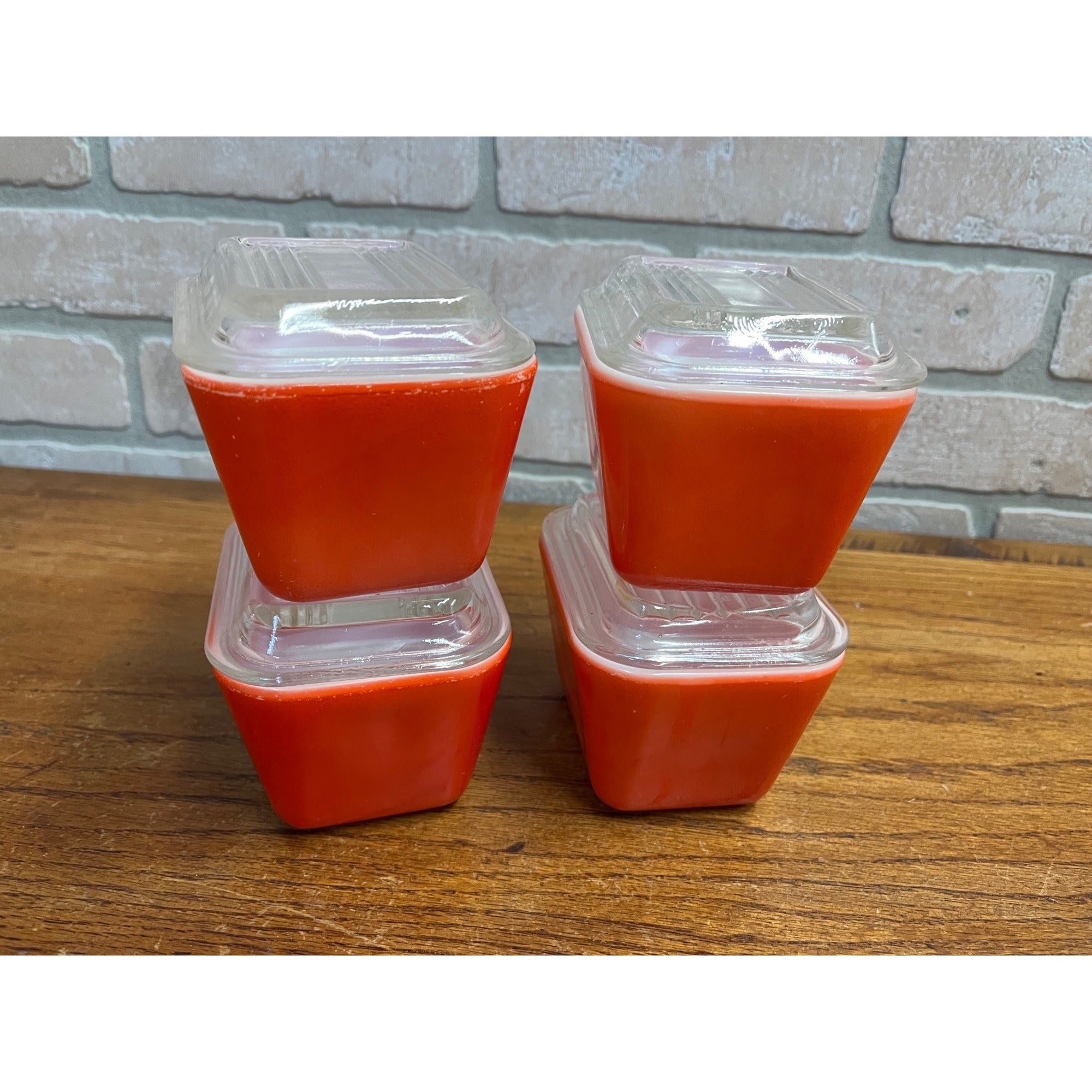 Red Pyrex Refrigerator Dishes W/Lids 501 Set of 4 Vtg Kitchen Storage Container