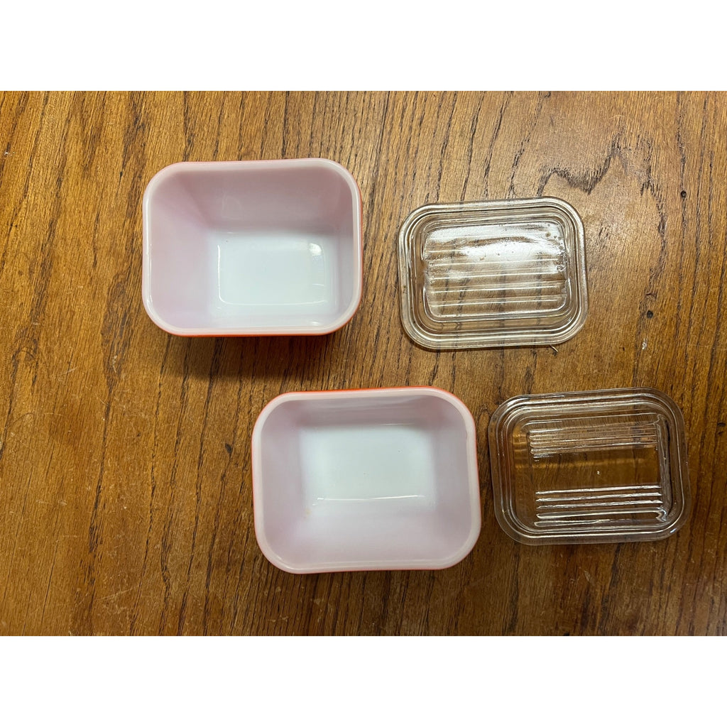 Red Pyrex Refrigerator Dishes W/Lids 501 Set of 4 Vtg Kitchen Storage Container