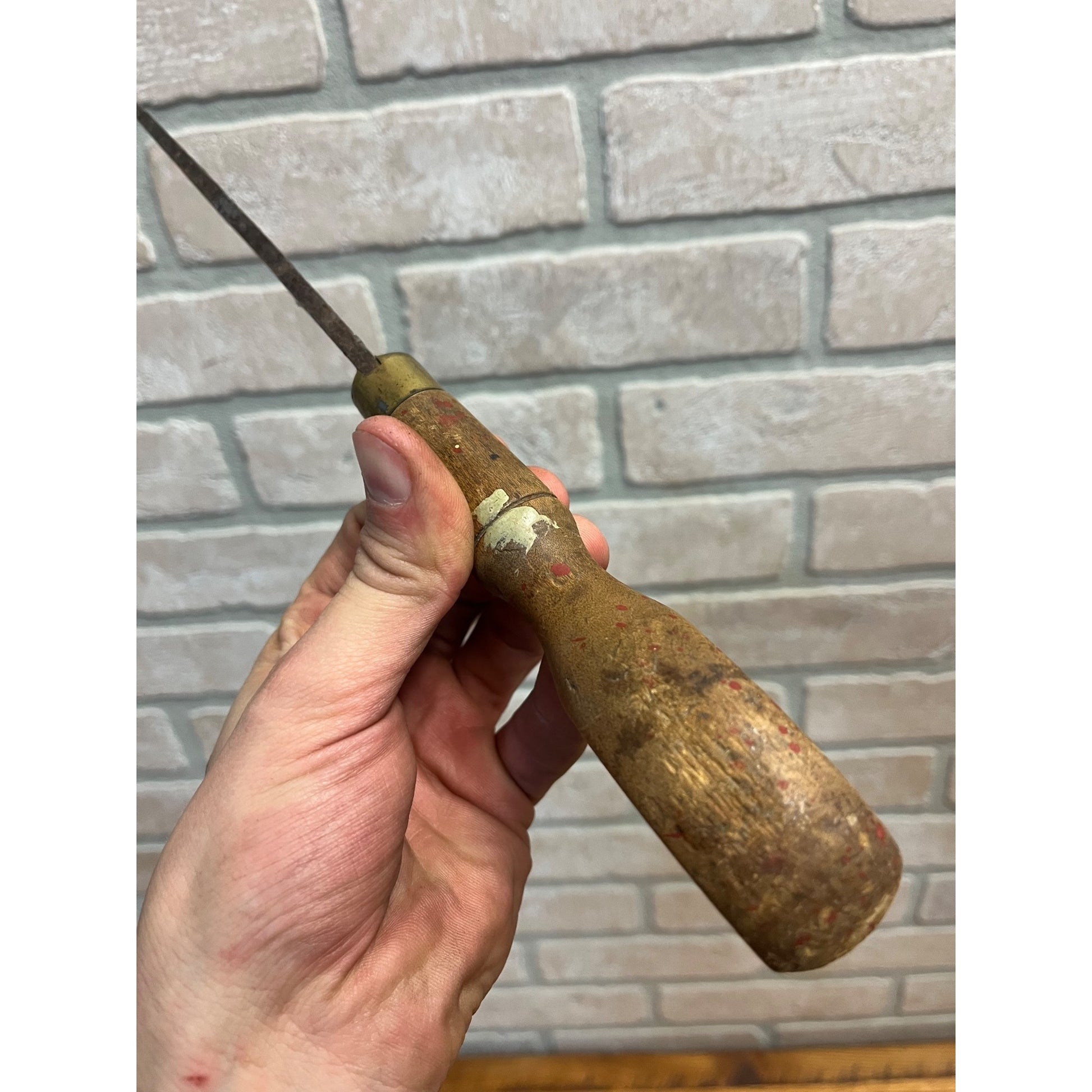 Antique Early Knapp & Cowles Cabinetmaker's Wood Screwdriver Brass Collar 11.5"