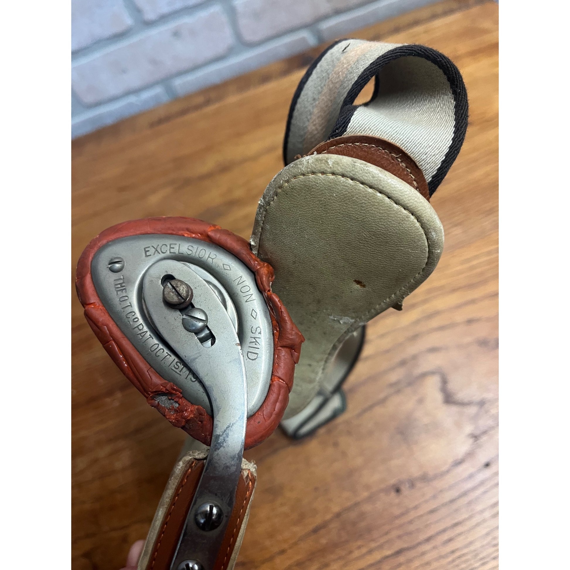 Antique Vintage Hernia Belt Medical Device Oddity Leather Ohio Truss Co. 1900s