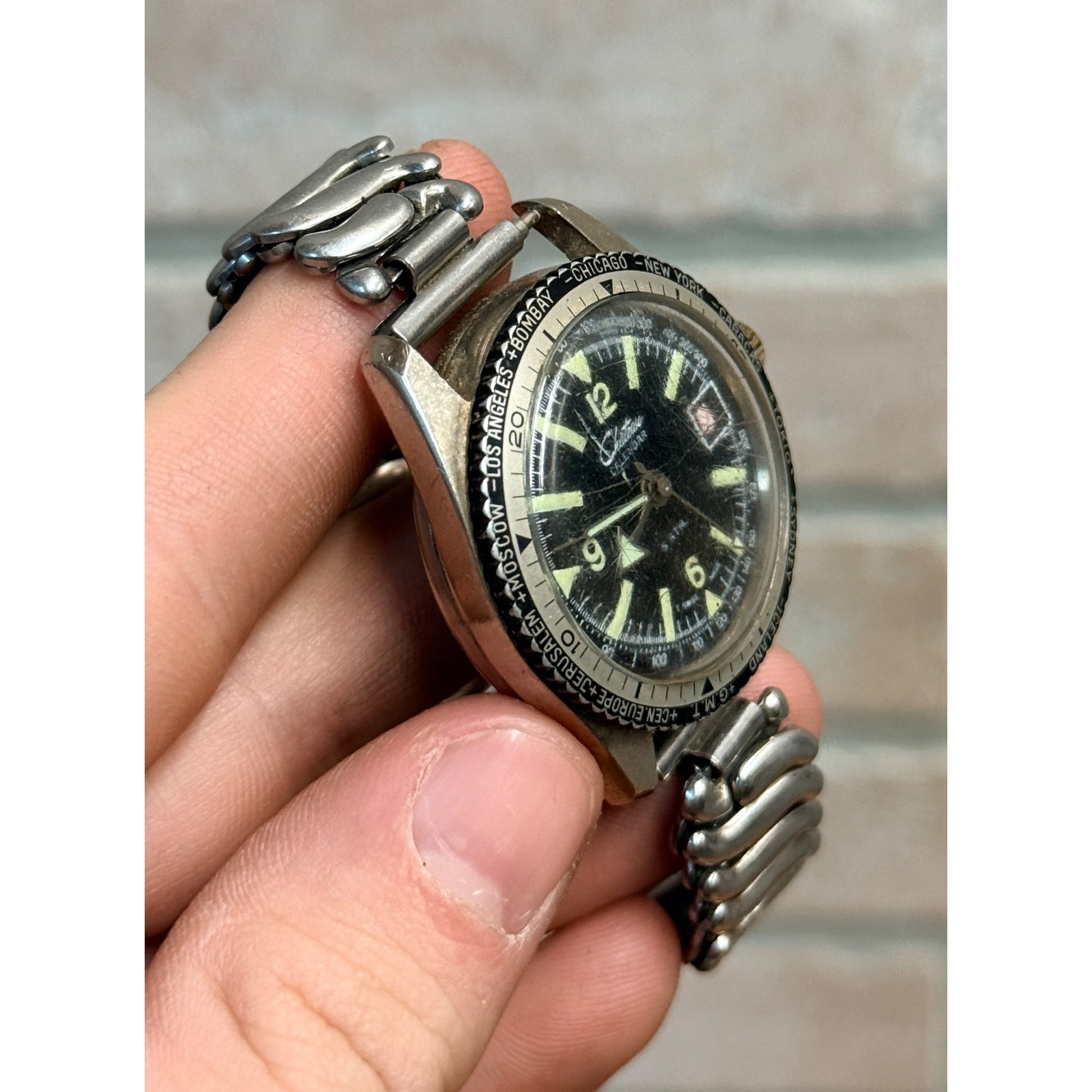 Vintage 1970s Chateau Calendar World Time Race Dive Watch 5 Atm Diver Day Date