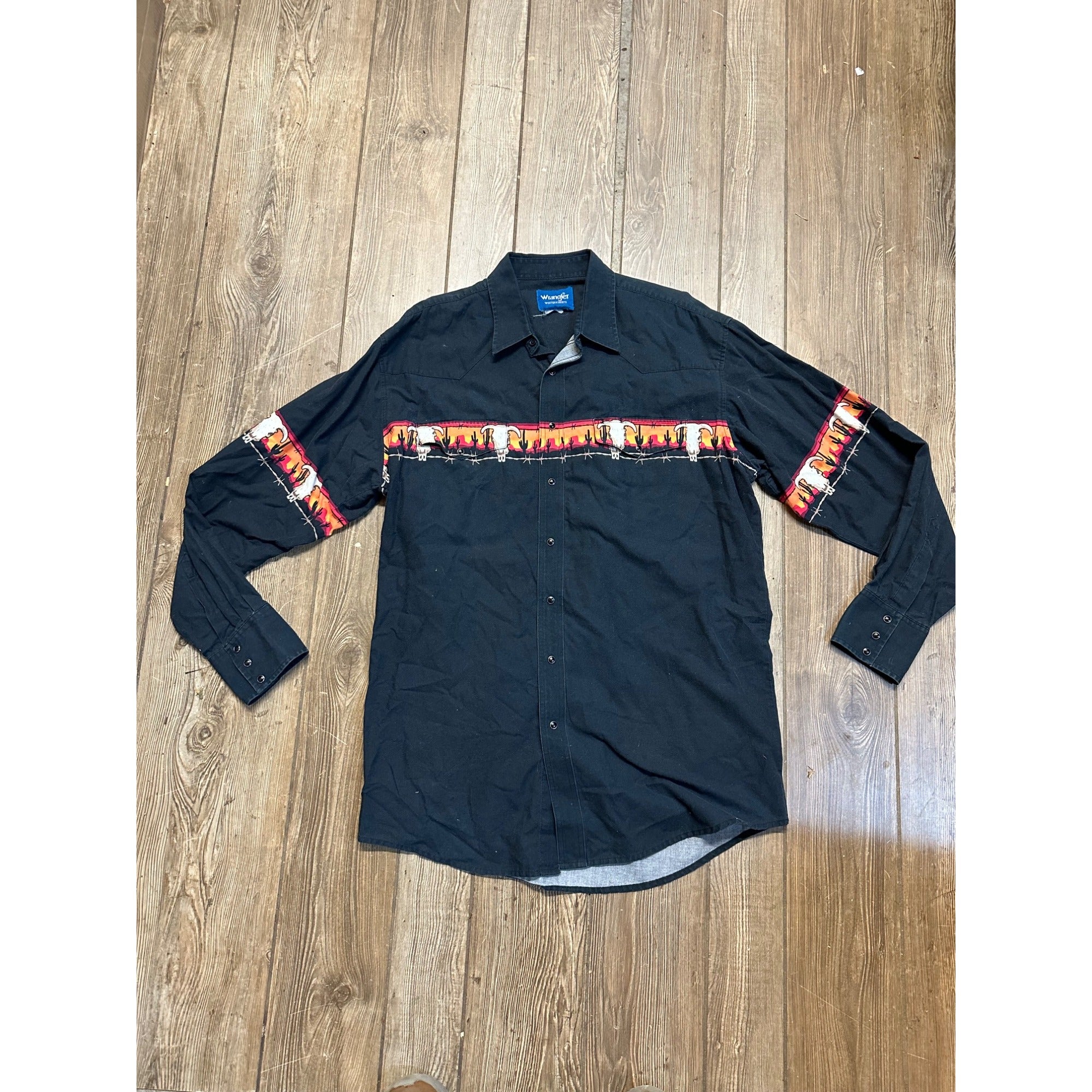 Vintage Wrangler Western Mens XL Long Sleeve Shirt Black Pearl Snaps Skulls