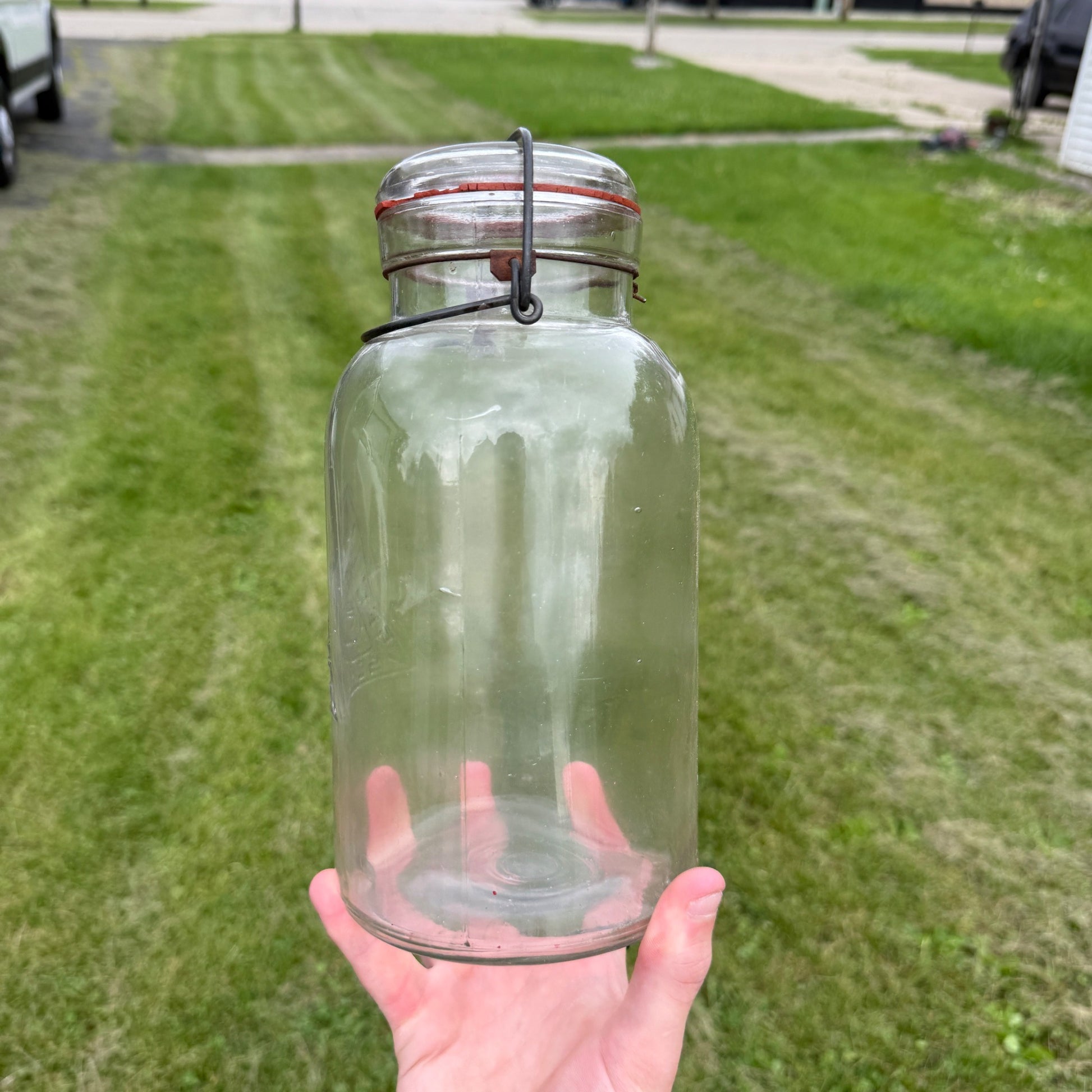 Antique Security Seal FG Co. Half Gallon Fruit Jar Bail & Lid Closure