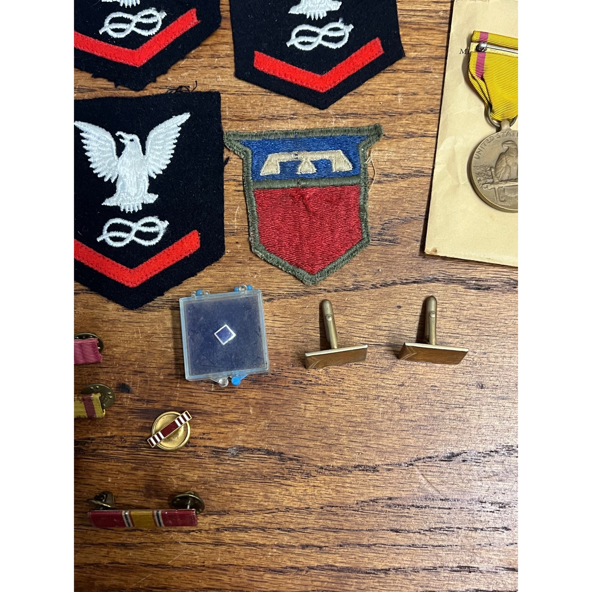 Vintage US Navy Veteran Estate Lot Medals, Patches, Pins ++ WWII 1950s