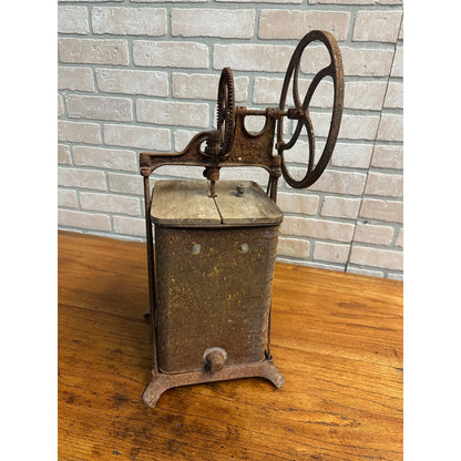 Antique Dazey Metal Butter Churn No 230B Pat 1917 Farm House Primitive - As-Is