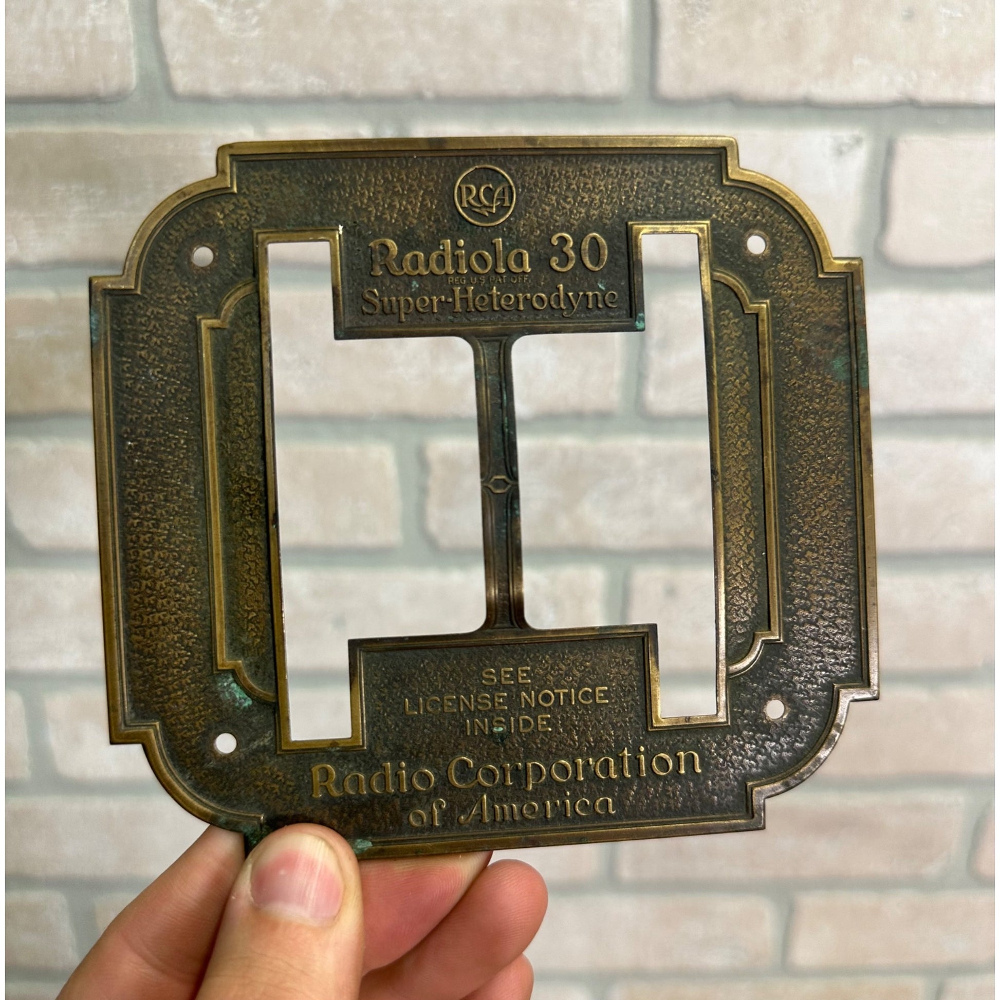 Vintage RCA Radiola Model 30 Chassis Brass Face Plate Part Radio Corporation