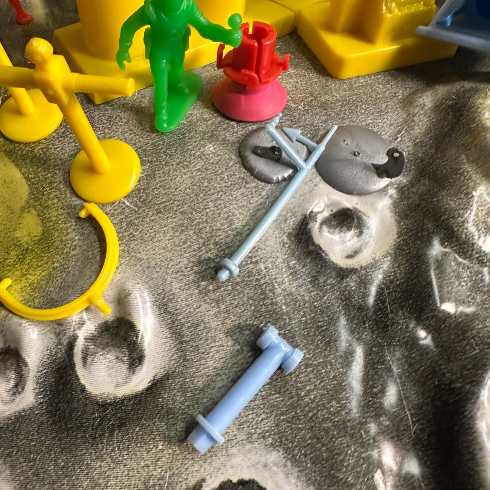 RARE 1960s Marx Moon Base Playset w/ Original Box Sci-Fi Space Toy