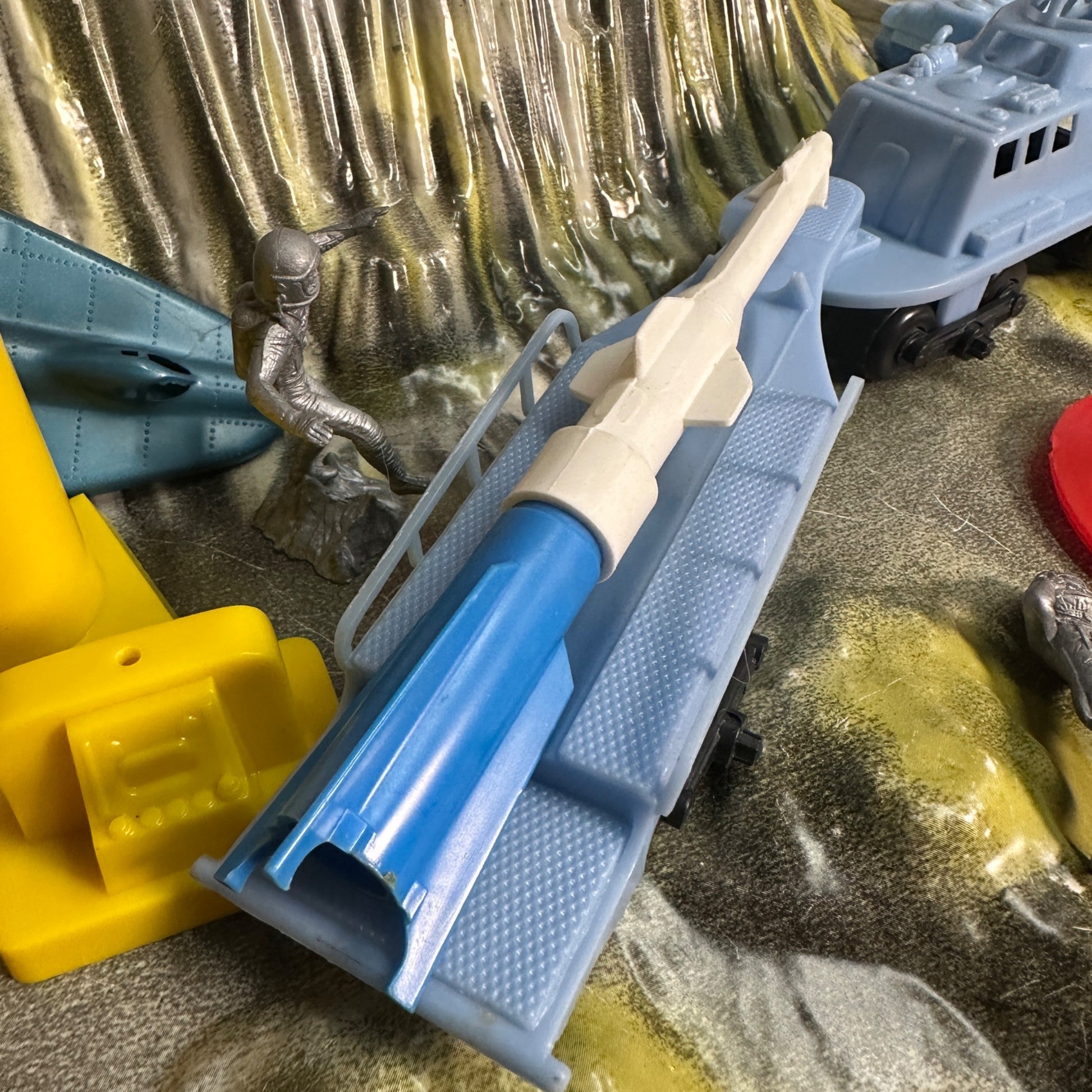 RARE 1960s Marx Moon Base Playset w/ Original Box Sci-Fi Space Toy