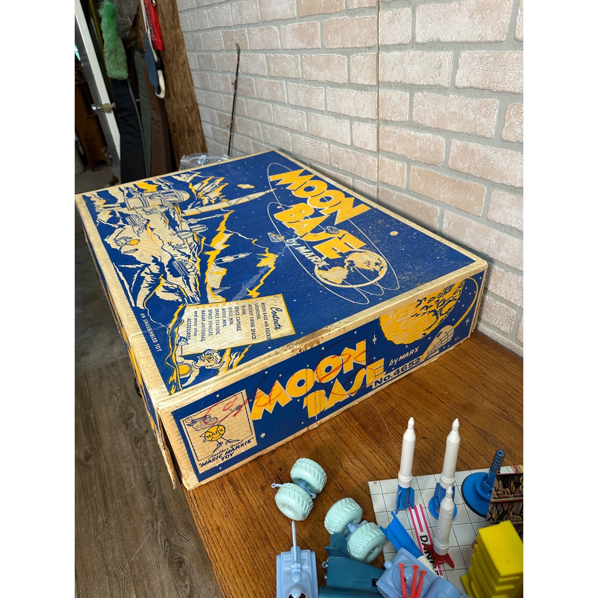 RARE 1960s Marx Moon Base Playset w/ Original Box Sci-Fi Space Toy