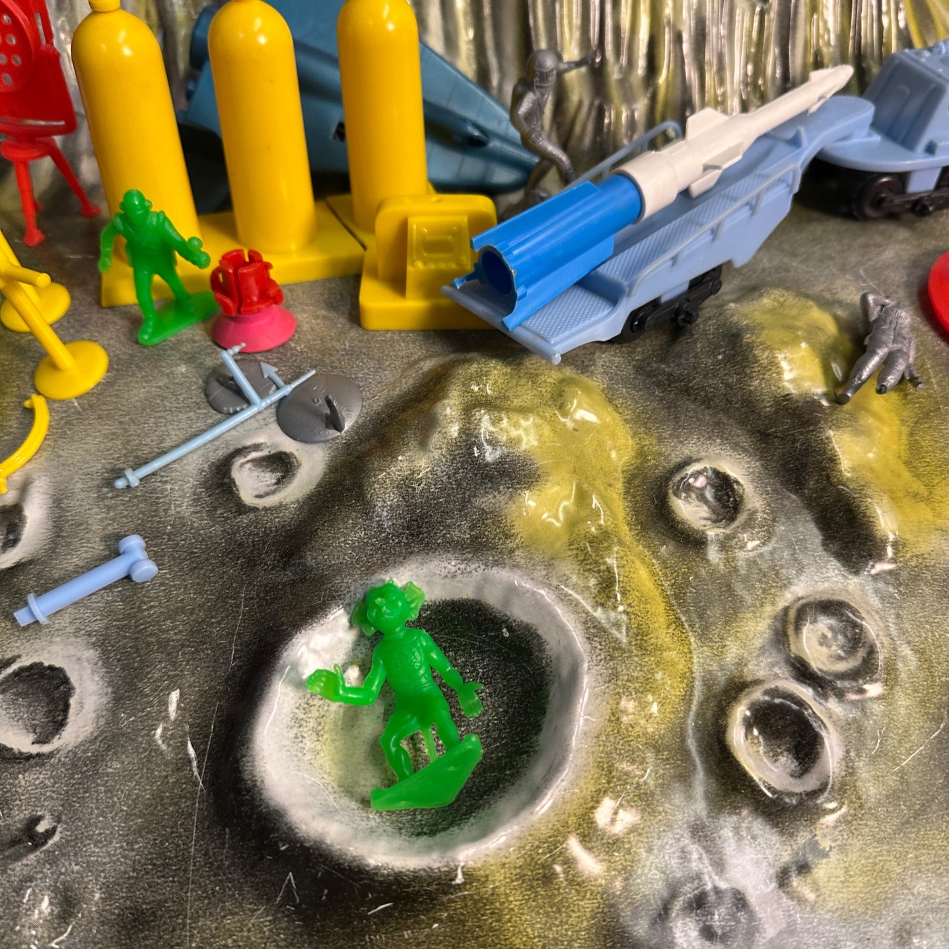 RARE 1960s Marx Moon Base Playset w/ Original Box Sci-Fi Space Toy