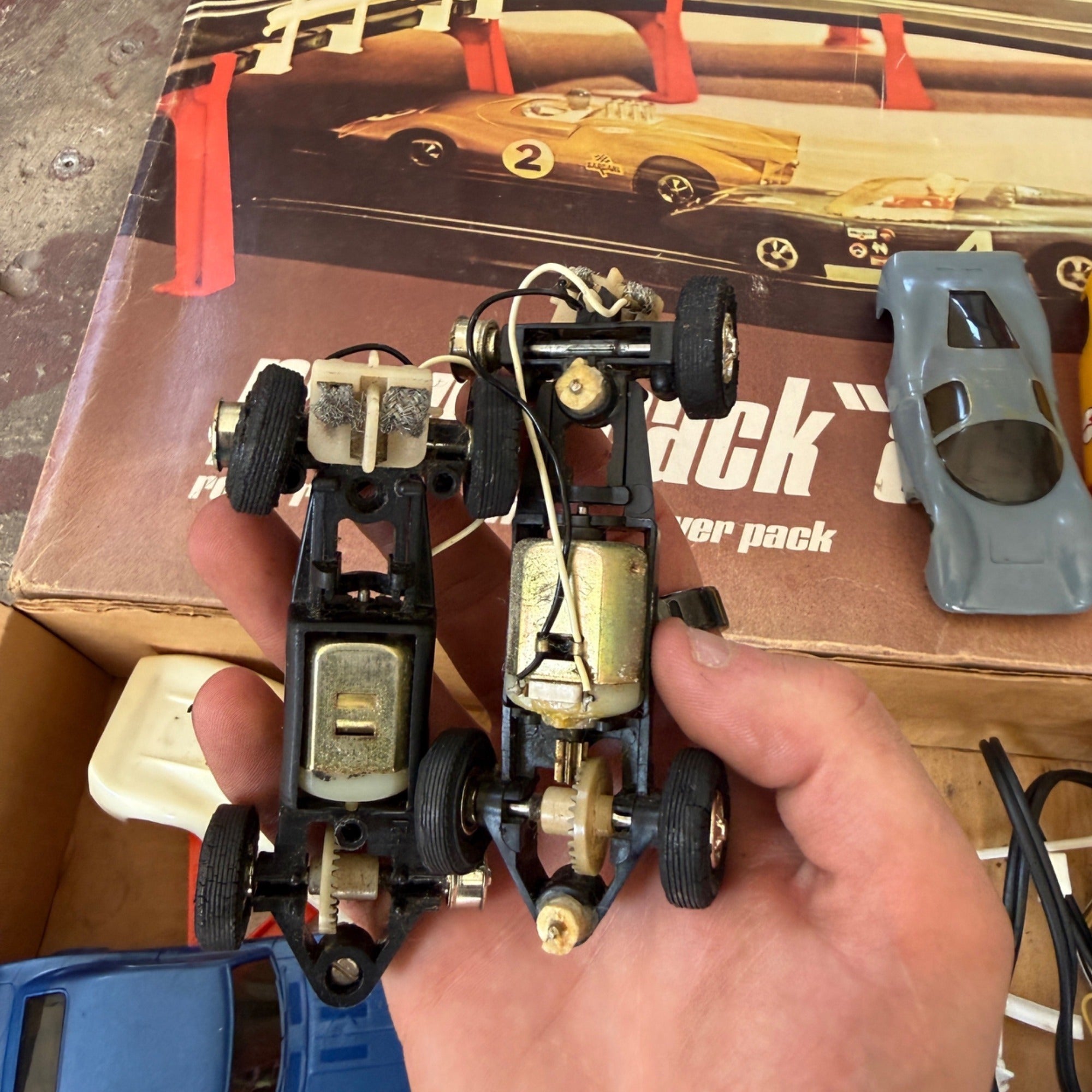 Eldon Power Pack "8" 1967 Road Race Set W/ Cars Sold As-Found Untested