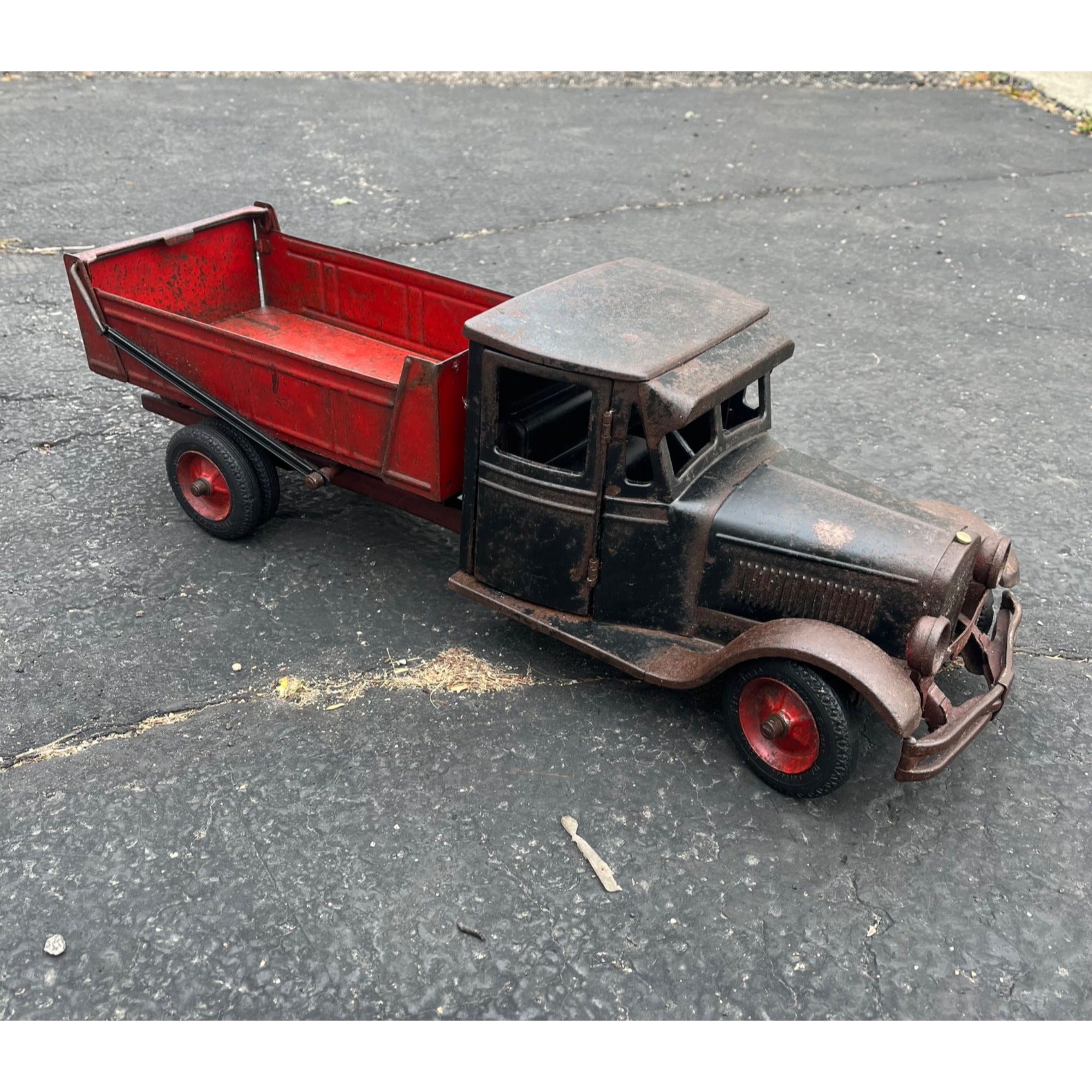 Vintage 1920s Buddy L Black & Red Truck Pressed Steel Toy Junior Line 24"