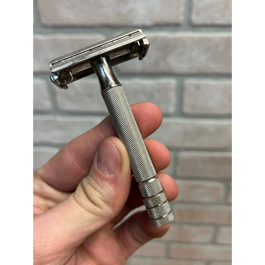 Vintage Gillette Super Speed Razor w/Case 1949