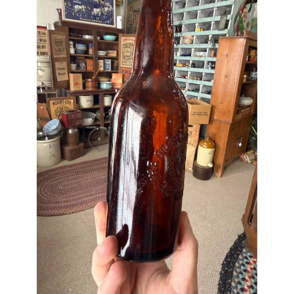 Vintage The Oconto Brewing Co. Oconto WIS Wisconsin Embossed Beer Bottle 12oz