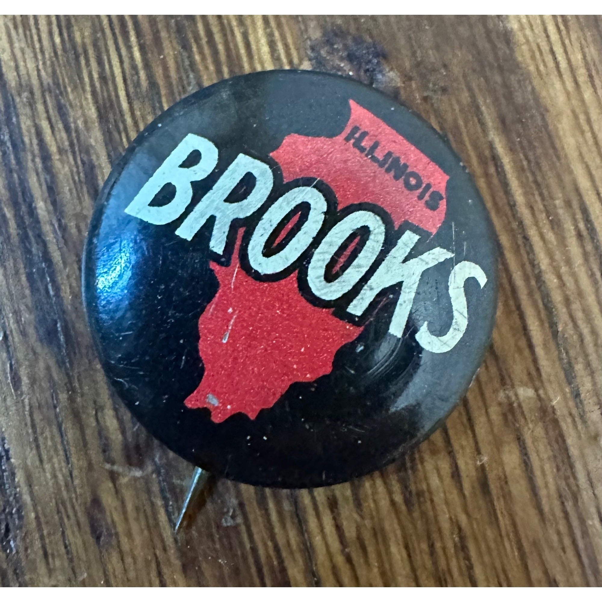 Illinois Governor Charles W. Brooks Pin Back Local Campaign Button Political Badge