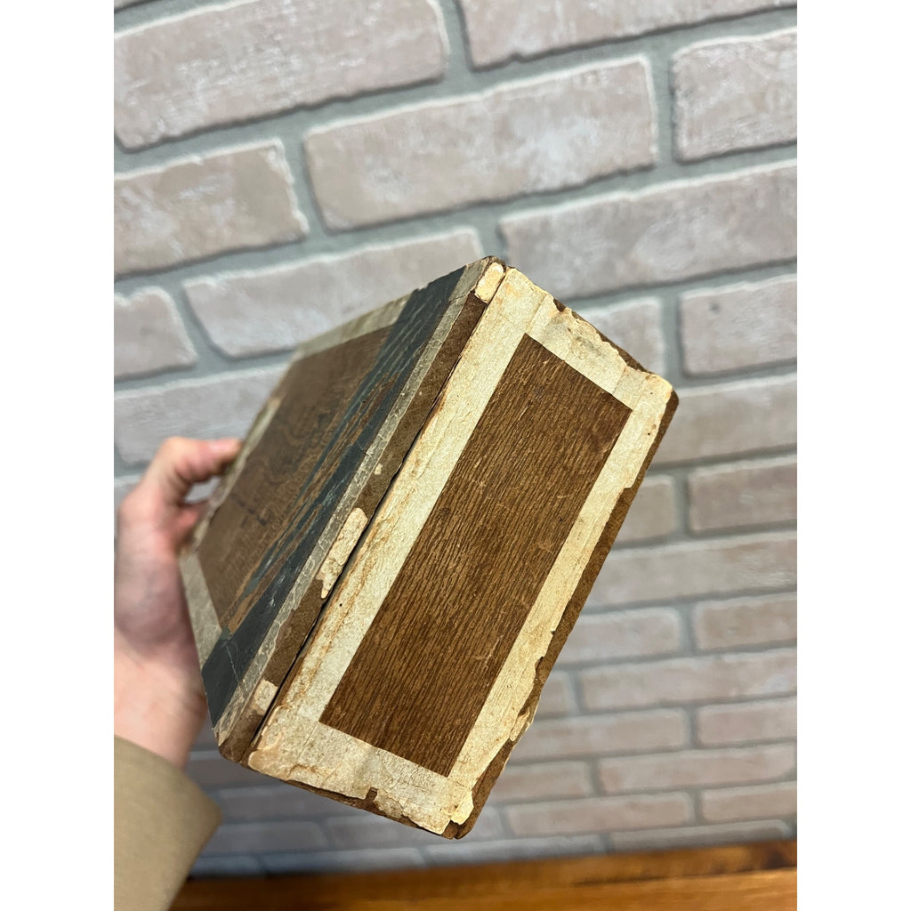Vintage Blue Stocking Cigar Wooden Box Advertising Pennsylvania Store Display