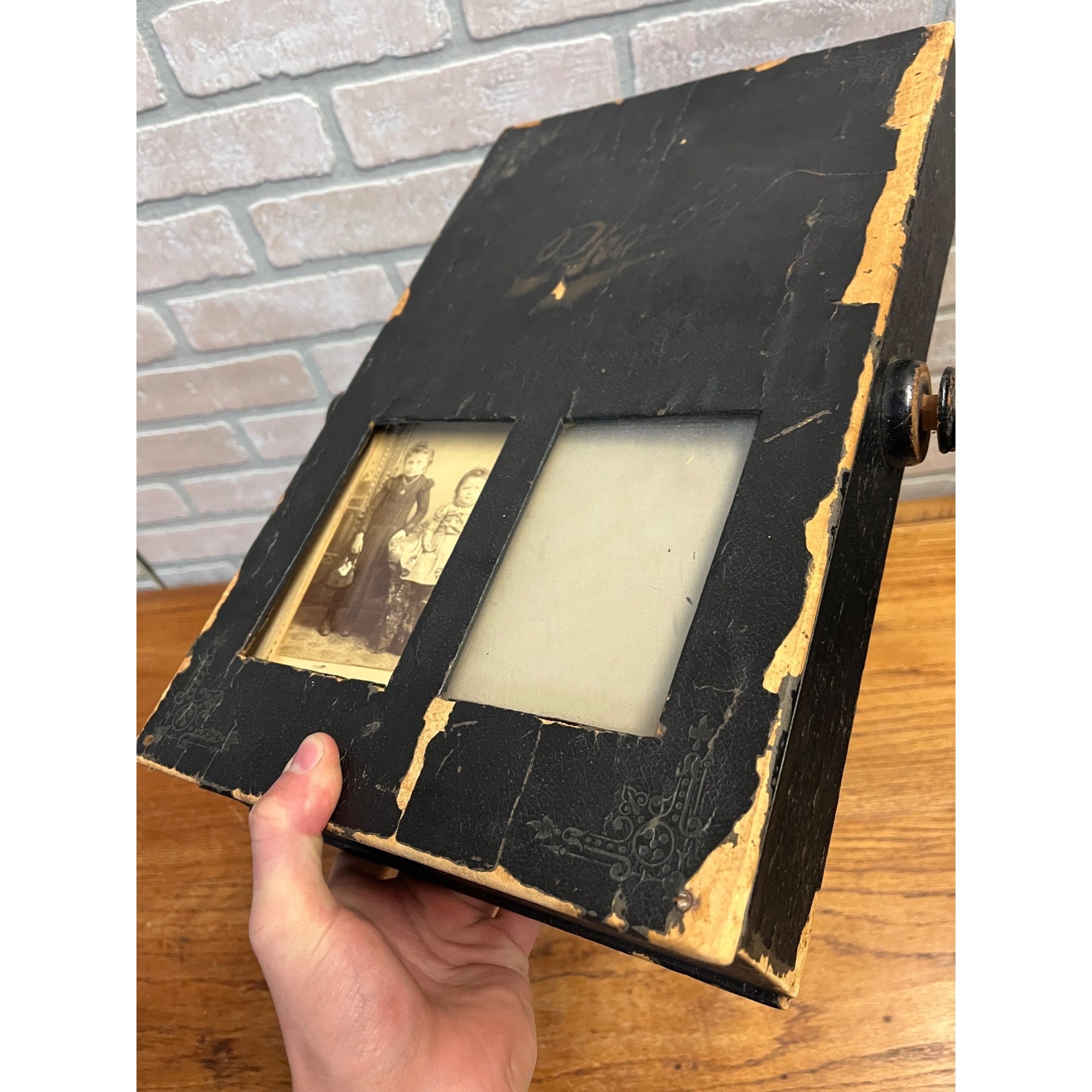 SCARCE Antique Victorian Mechanical Flip-Style Photo Album Viewer Revolving 1800