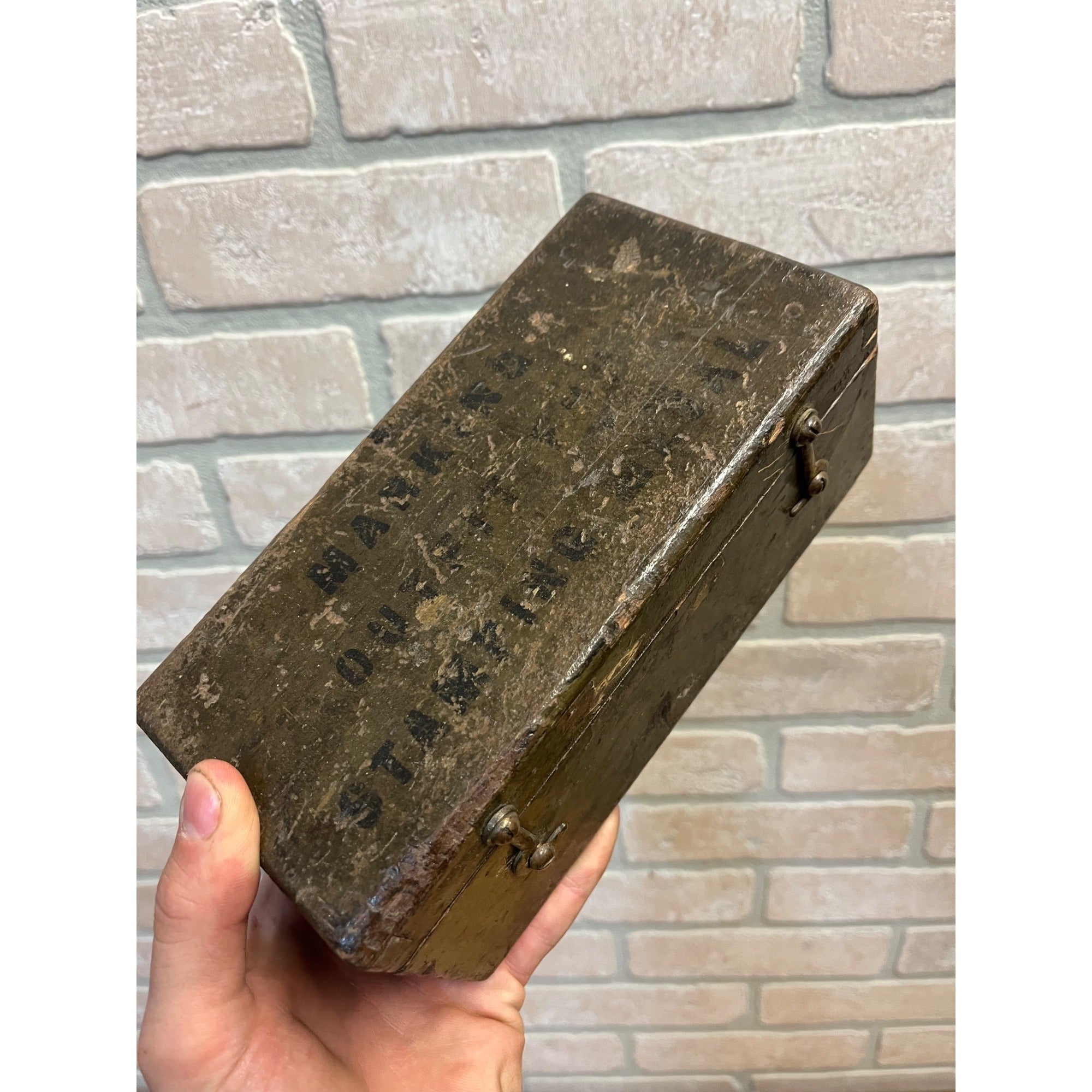 Rare Early WWI-WWII U.S. Army Military Dog Tag Stamping Field Kit