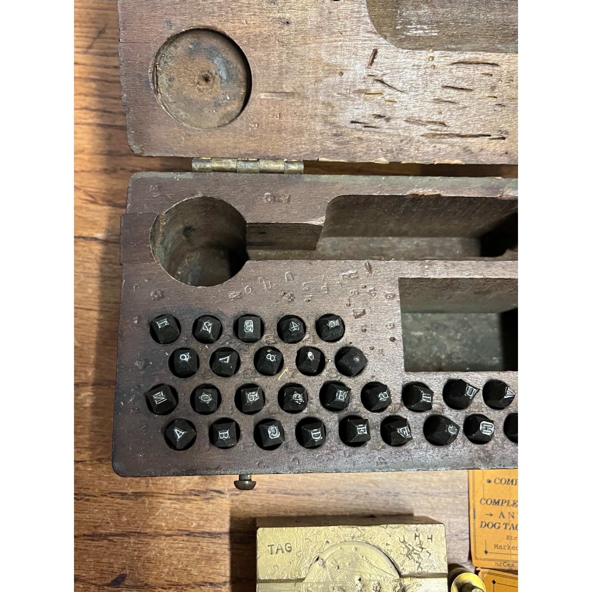 Rare Early WWI-WWII U.S. Army Military Dog Tag Stamping Field Kit