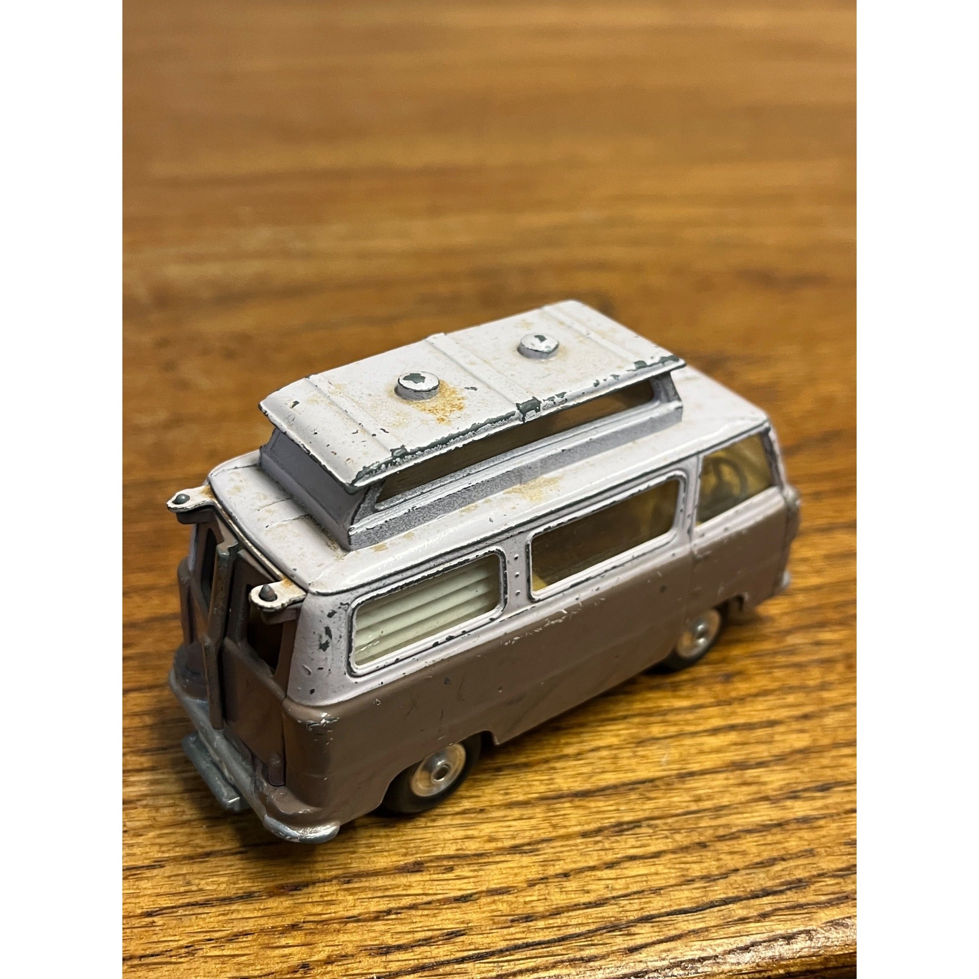 Corgi Toys Ford Thames Airborne Caravan Model 420 Vintage Diecast Made In Britain