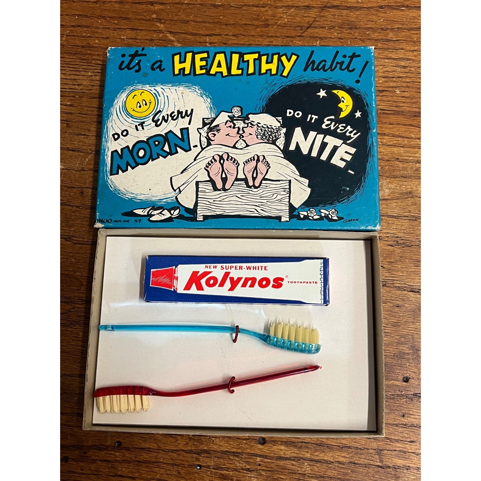 Vintage Healthy Habit Morn & Nite Novelty Gag Gift Humor Prank Box Toothbrush