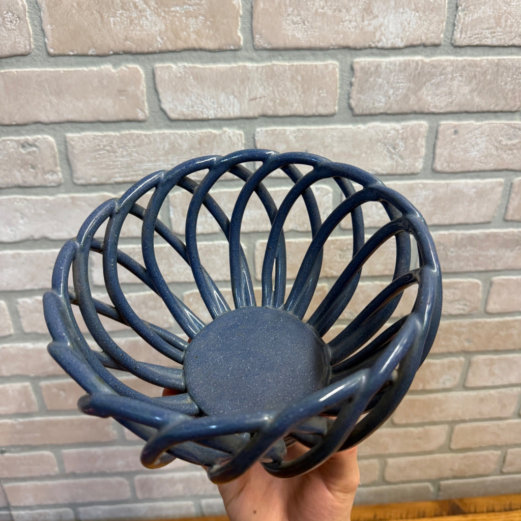 Handcrafted Pottery Lattice-Style Bowl Blue Kitchen Fruit Decorative Mid-Century Modern Style