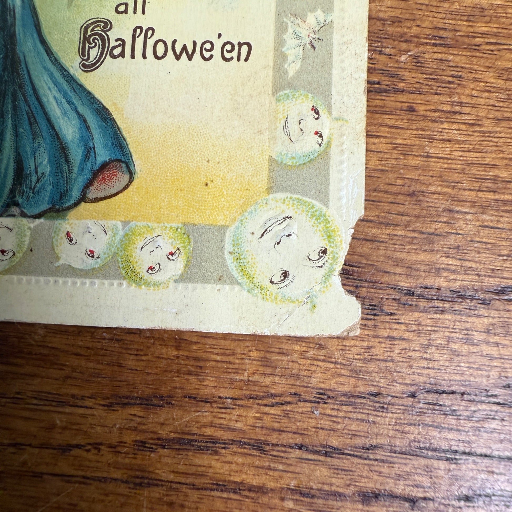 Halloween Pumpkin People Kissing Ghost Heads Border Embossed #1028 Postcard