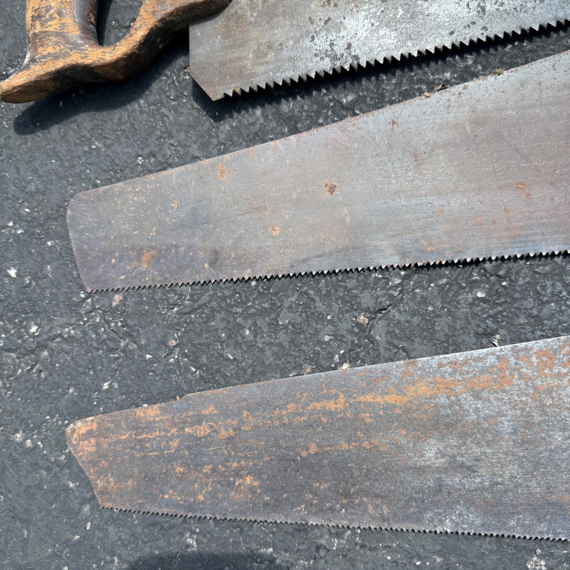 Antique Vintage Huge Lot Carpenter Hand Saws Sheffield H. Disston G.H. Bishop
