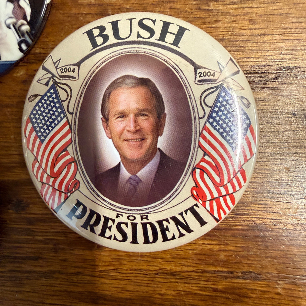 (3) Bush Cheney and Bush Sr Campaign Button Pins. Reagan Political