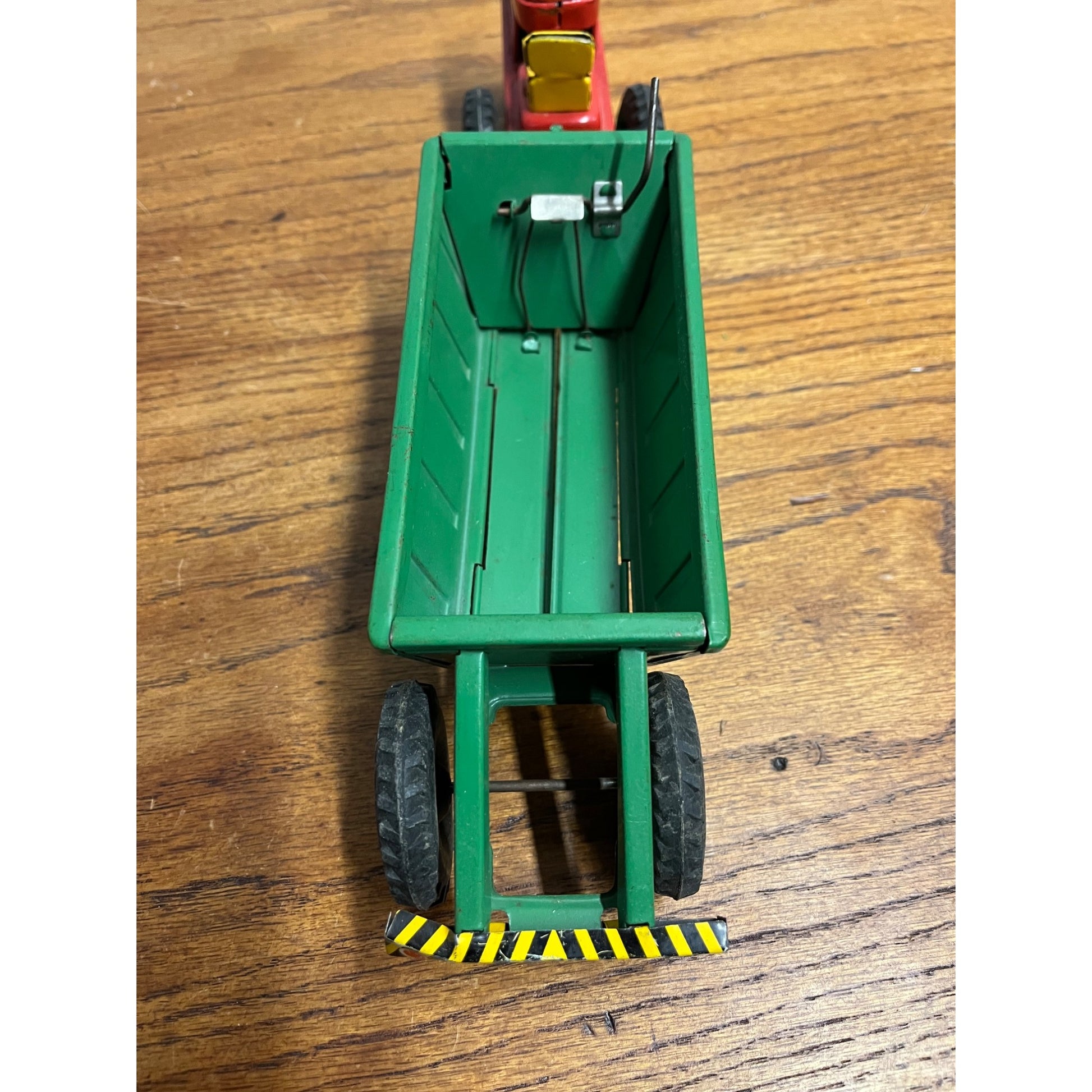 RARE Vintage Tin Litho Farm Tractor & Manure Spreader Friction Toy Japan