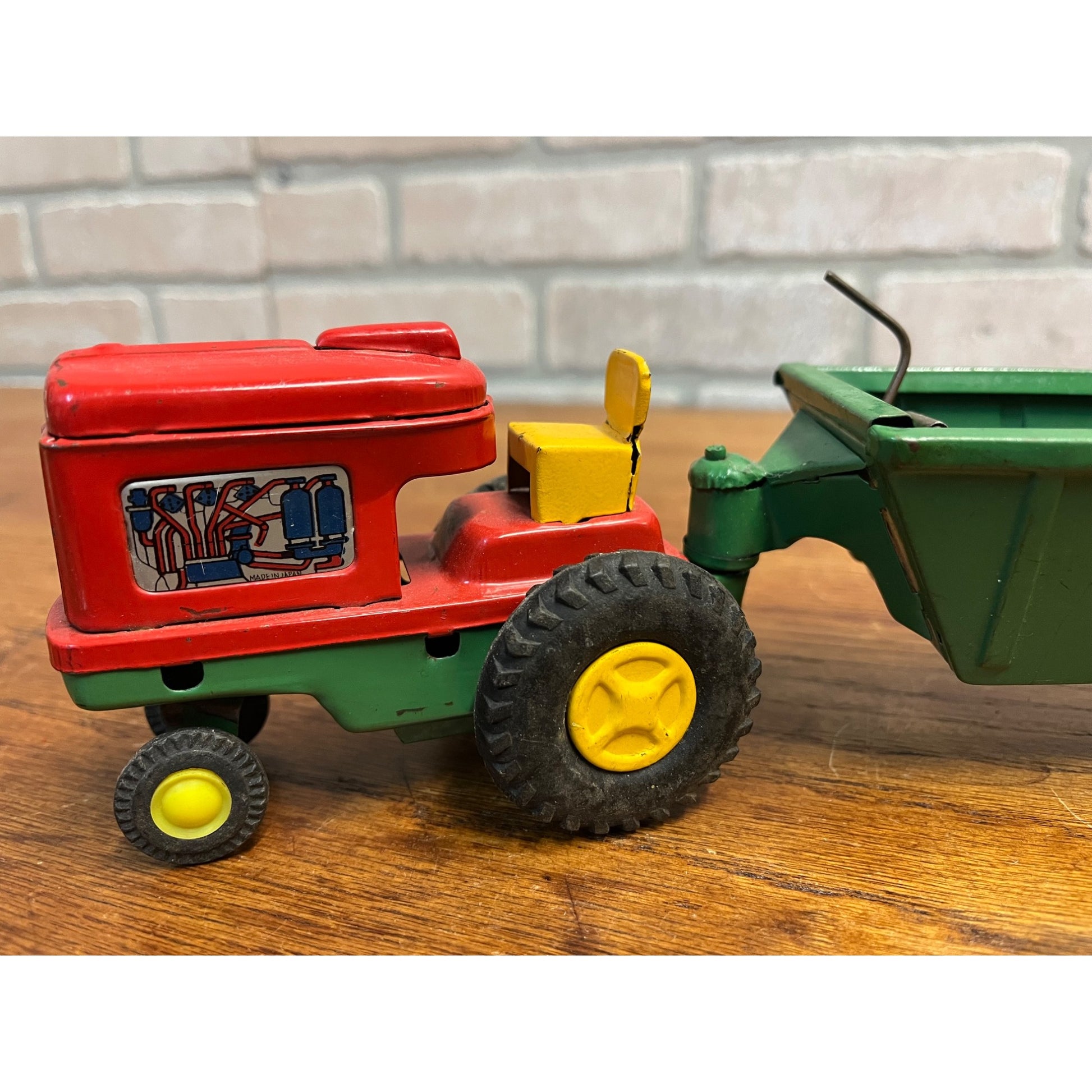 RARE Vintage Tin Litho Farm Tractor & Manure Spreader Friction Toy Japan