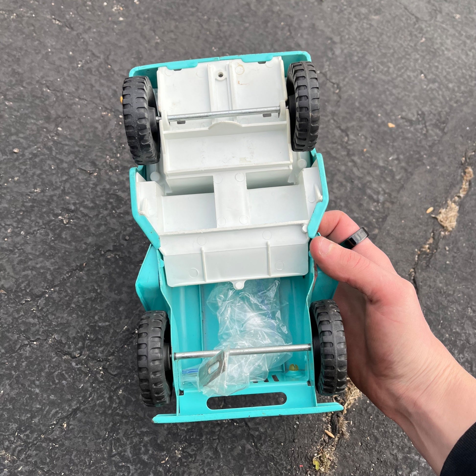 Vintage Tonka Blue Willys Jeep Surry Pressed Steel Toy