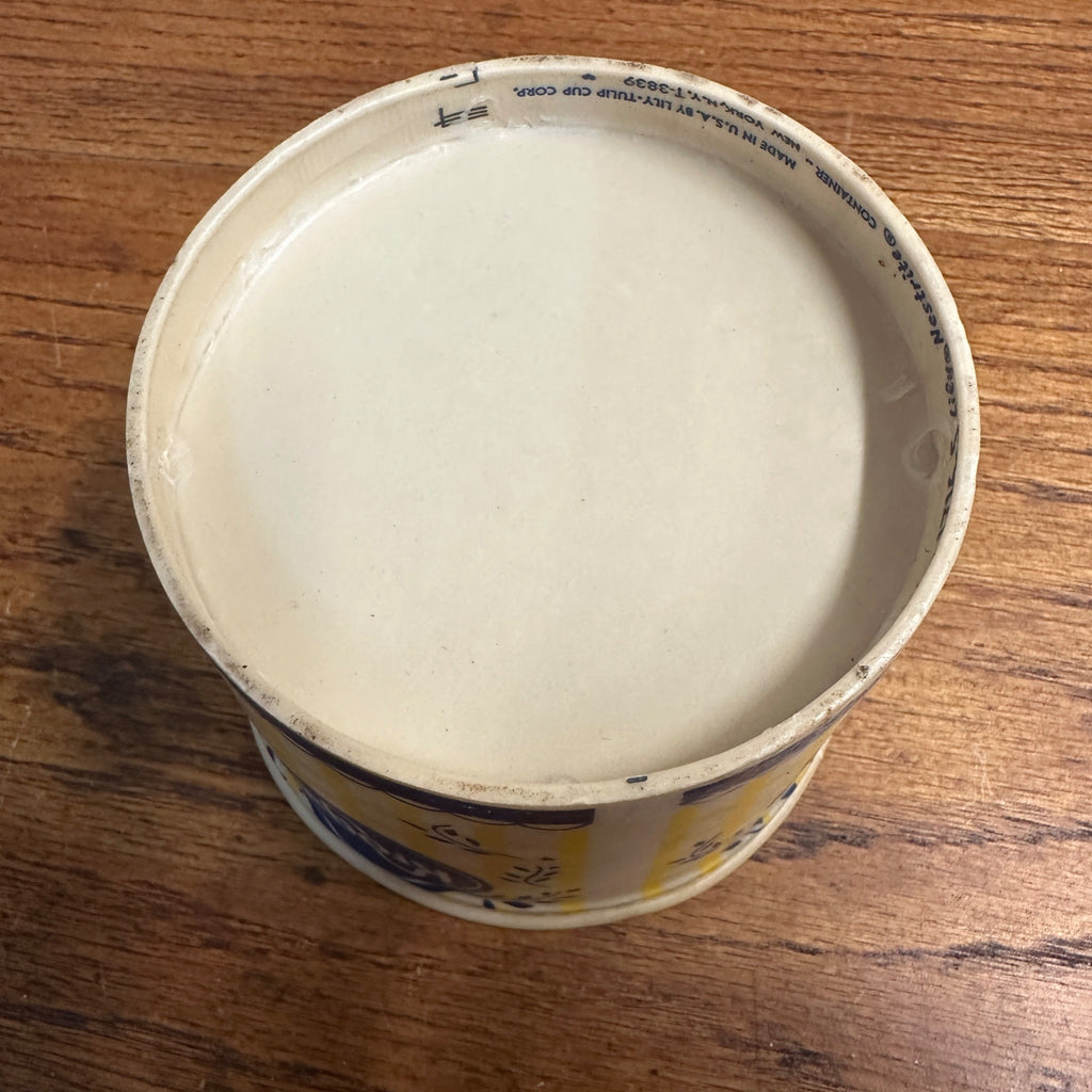 Vintage Kroger Creamed Cottage Cheese Wax Dairy Container Advertising