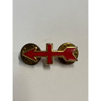 WWII 32nd Infantry Division Red Arrow Division DI Unit Pin RARE PATCH TYPE