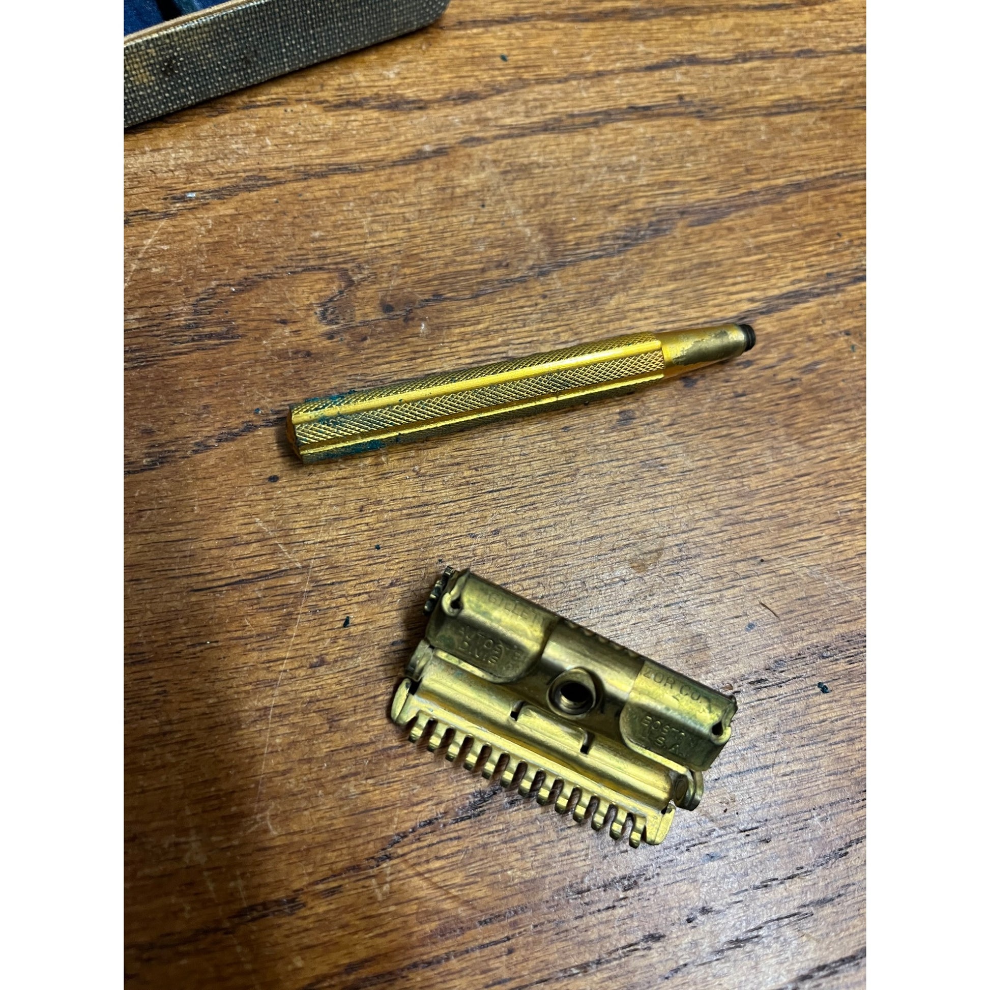 Vintage 1920s Valet Autostrop Safety Razor in Case Brass Gold-Tone