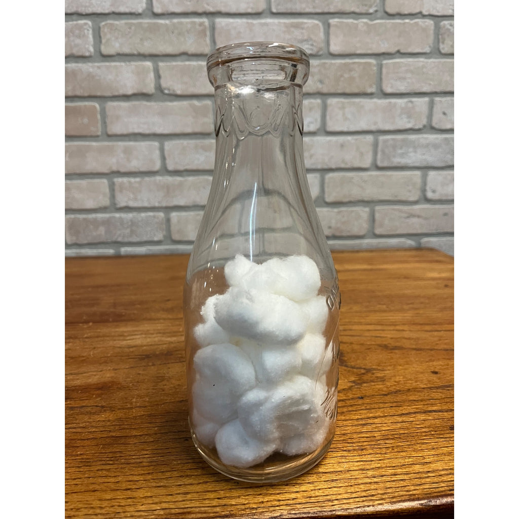 Vintage Hamlyn Dairy West Bend Wisconsin Milk Bottle Quart WI Wis