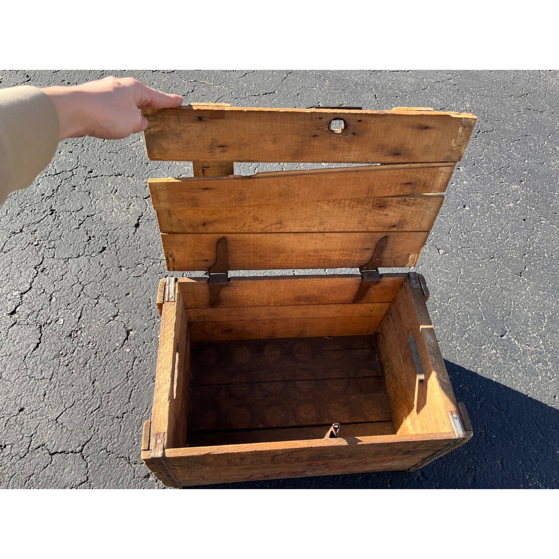 Vintage Pelham Club Beer Cream City Brewing Co. Wooden Crate Box Milwaukee Wis