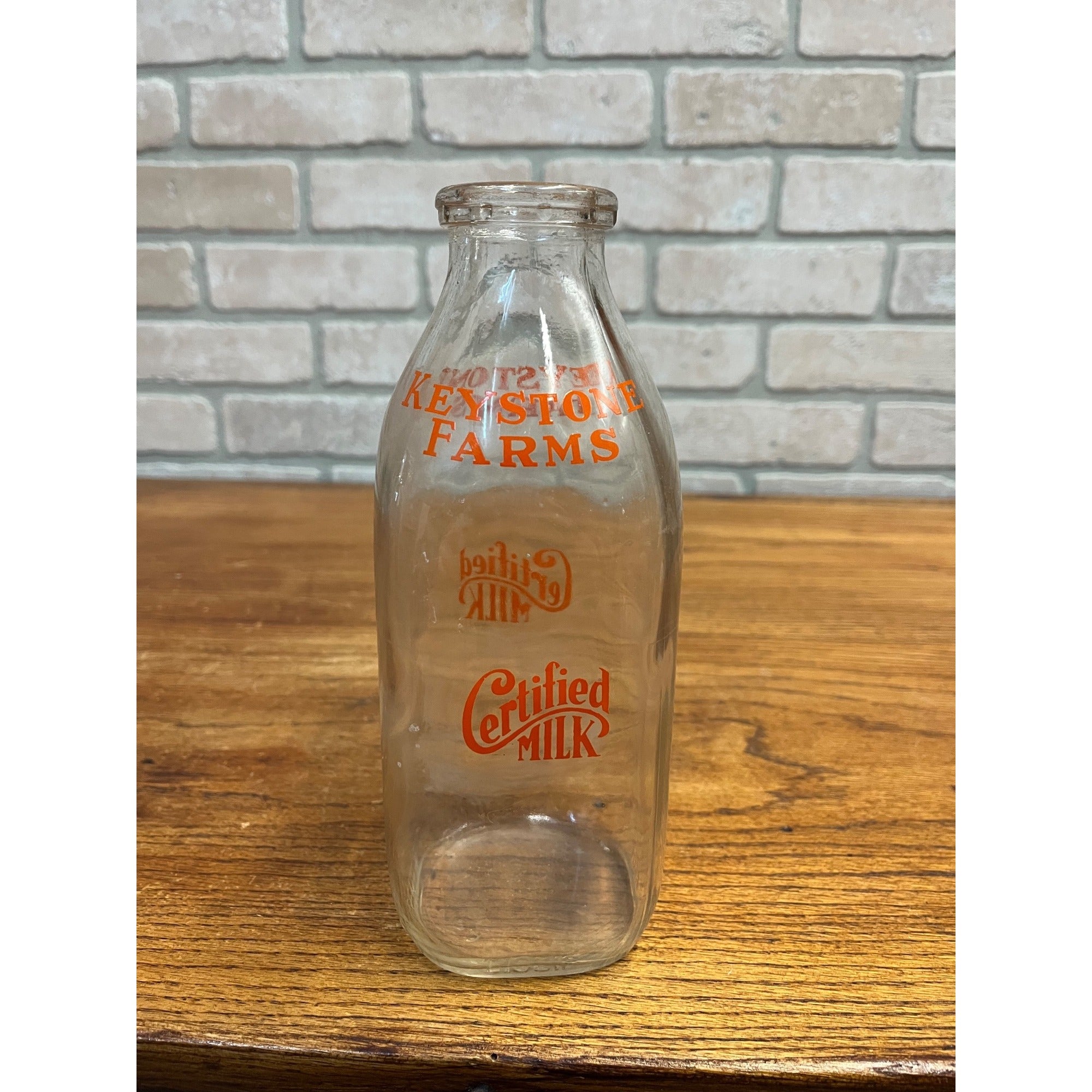Vintage Keystone Farms Certified Milk ACL Quart Milk Bottle Waukesha WI